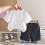 Kids Headphone Graphic T-Shirt and Shorts Set - Image 5