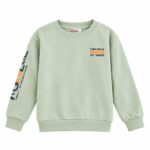mint green top